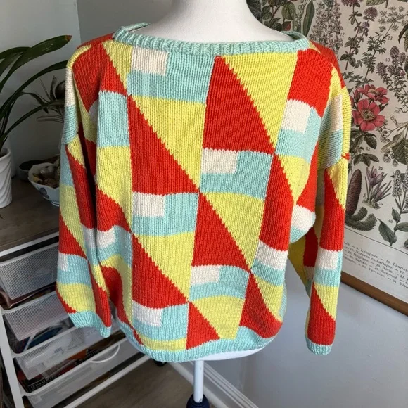 Colorful Geometric Pattern Sweater - Picture 5 of 6
